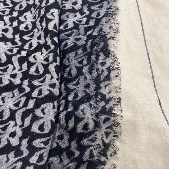 Jcrew Scarf - Picture 3 of 3